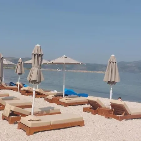 Ξενοδοχείο με διαμερίσματα Marina Orikum *